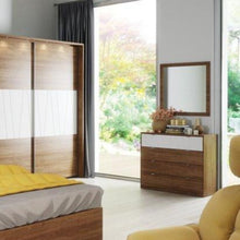 Load image into Gallery viewer, Elegant Hanging Mirror - ZEFIR | chipboard
